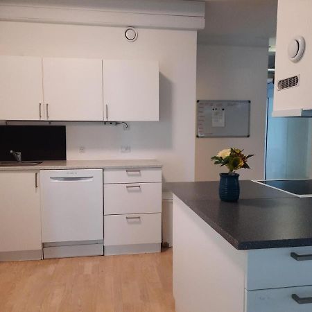 Private Room In A Shared Apartment Odense Exterior foto