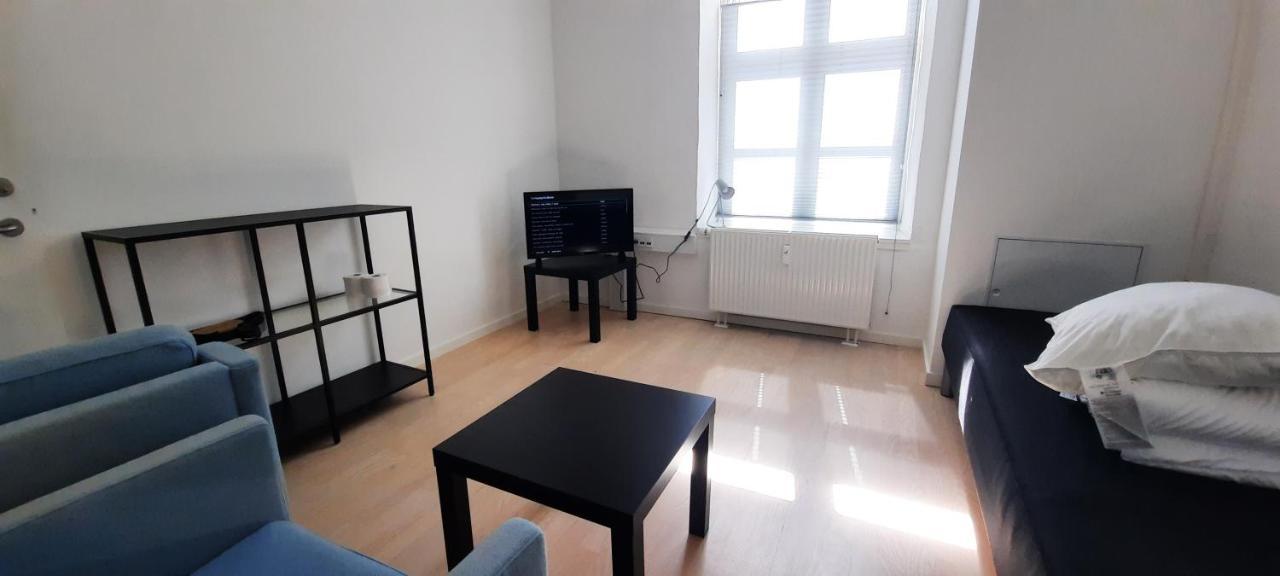 Private Room In A Shared Apartment Odense Exterior foto