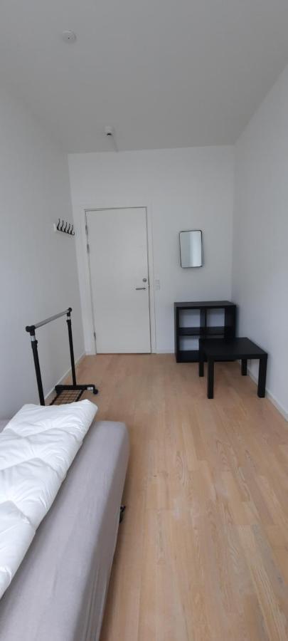 Private Room In A Shared Apartment Odense Exterior foto